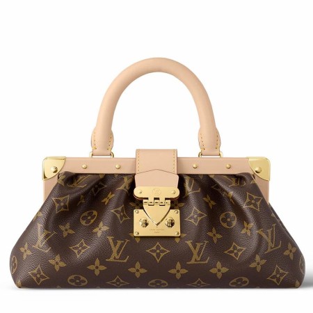 Louis Vuitton Monogram Clutch In Monogram Canvas M46544