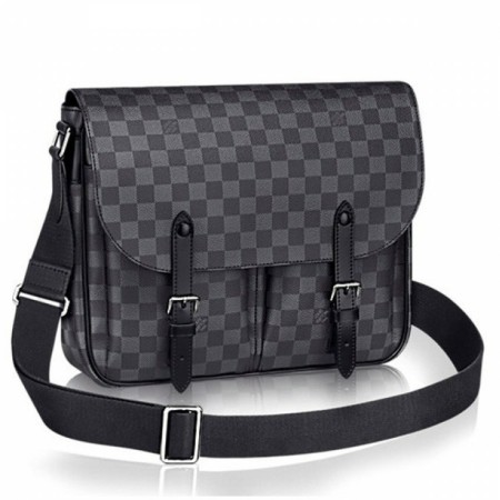 Louis Vuitton Christopher Messenger Bag In Damier Graphite Canvas N41500