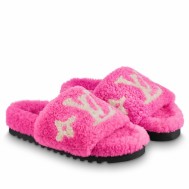 Louis Vuitton Paseo Flat Comfort Mules In Pink Shearling