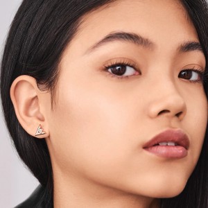 Louis Vuitton LV Volt Ear Studs Q96975
