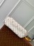 Louis Vuitton Neverfull MM Bag in Monogram Fabric M24905